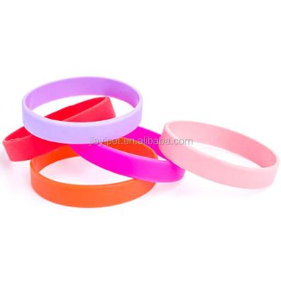 China Viable, Natural and Waterproof Mosquito Repellent Wristbands Bands for Adults, Children, Pets for sale