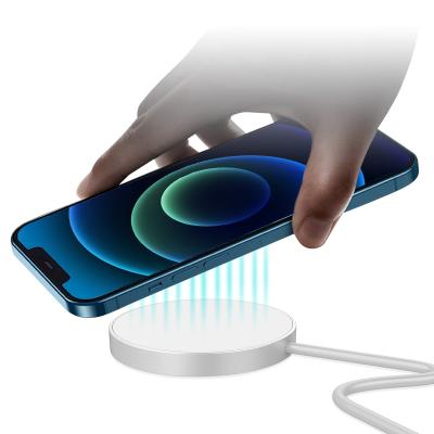 China Mobile Phone Wireless Charger Smart Magnetic Phone Holder Chargers For All Phones for sale