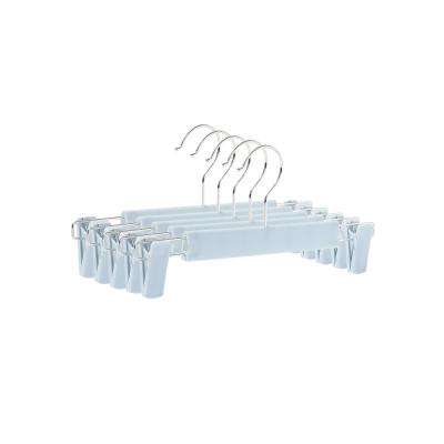 China Eco-Friendly Clothes Hanger High Quality Kids Pant Hangers Plastic Clothes Drying Rack Clip Hangers For Pants for sale