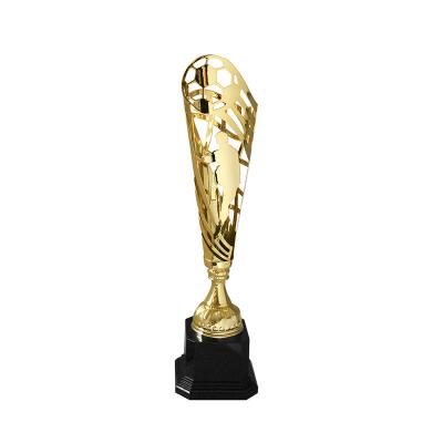 China Hot Selling Unique Sports And Games Football Trophies Soccer Trophy 2021 Design Glitter Trophy For Souvenir Gift for sale