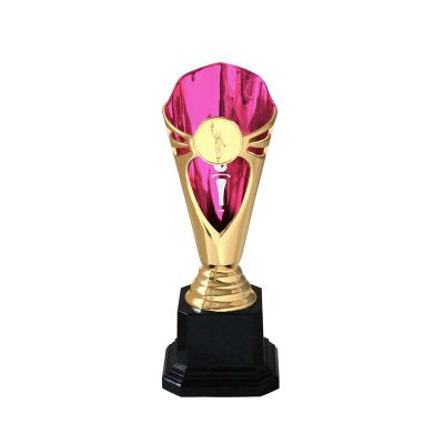 China Sports And Games Souvenir Suppliers Use Mini Trophy 2021 Customized Pink Plastic Trophy for sale