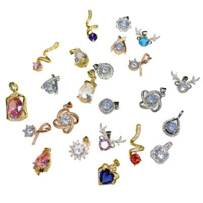 China China Wholesale Elegant Gold Plated Zircon Women Pendant Ornament for sale