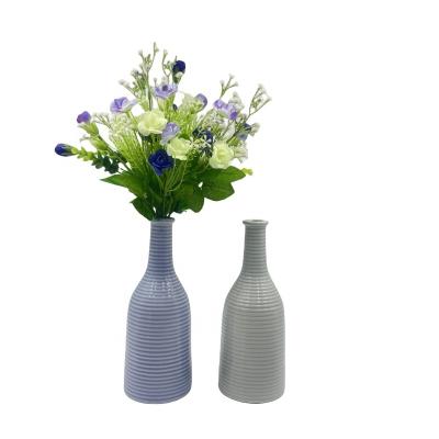 China 100% Handmade Modern Simplicity Photo Props Ribbed Gray Ceramic Vases Interior Flower Purple Vase For Home Florist Decor for sale