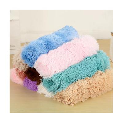 China Wholesale Soft Viable Dog Cushion Faux Fur Luxury Cat Bed Pet Beds Plush Dog Mat for sale