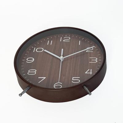 China Art Decor Silent Desk Clock Vintage Style Wood Grain Table Clock 8 Inch For Living Room Decoration for sale