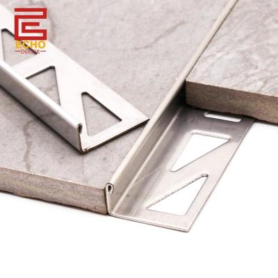 中国 Decorative Metal Outside Corner Trim Edge Tile Trim For Siding 販売のため