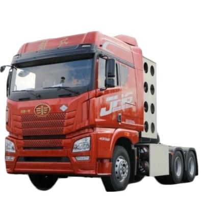 China Chinese factory directly sells Uzbekistan FAW JH6 CNG Tractor Jiefang Tractor Truck Euro 5 Euro 6 > 8L for sale