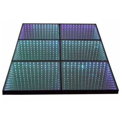 China Wholesale Easy Connection Wireless Magnet Radio Installation Glass Mirror High Shining Wireless Magnetic Spark Led Dance Floor Lighted for sale