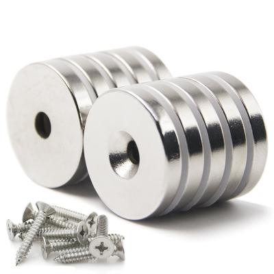 China Kellin Neodymium Magnet Disc with Countersunk with Screws for Tools Collection for sale