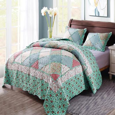 China Cheap Durable Printed Patchwork Microfiber Bed Quilt Cover Set China Bedspread Bed Spread Colchas Para Cama for sale