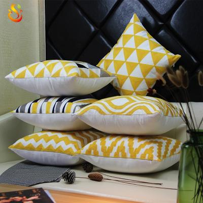 China Hotel 100% Embroidered Cotton Cushion Covers Latest Design Cushion Cover for sale