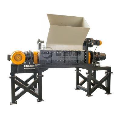 China Factory Tire Rubber Recycle Production Mulch Machine Tire Shredder Machinery for sale