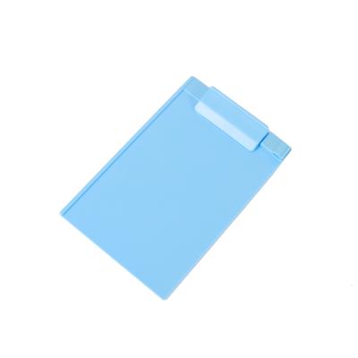 China 100% Wholesales High Quality Plastic Vertical A5 Note Size Single Clipboard Eco-friendly for sale