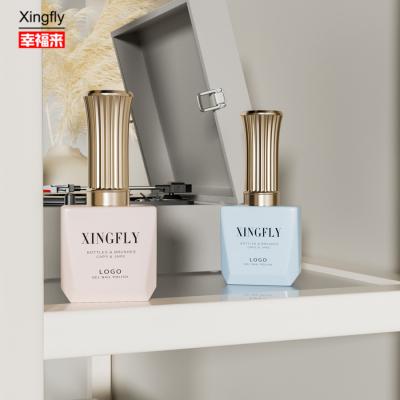 中国 12ml ネイルゲル ポリッシュ 方形ボトル 空のUVゲル ポリッシュ ガラスボトル カップとブラシ 販売のため