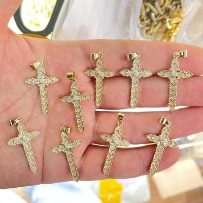 China Letter Pendant Gold Plated Cross Pendant Gold Plated Cross Pendant Jewelry for sale