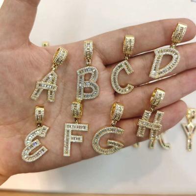 China Letter pendant factory produces high quality diamond letter pendant personalize letter pendant for sale