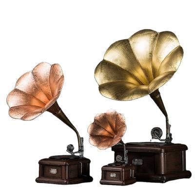 China Amazon Retro Handmade Wholesale Slow Creative Gift Modern Times Ornament TS-BT10006021Z Phonograph Home Decorative Model Decoration Iron Crafts for sale