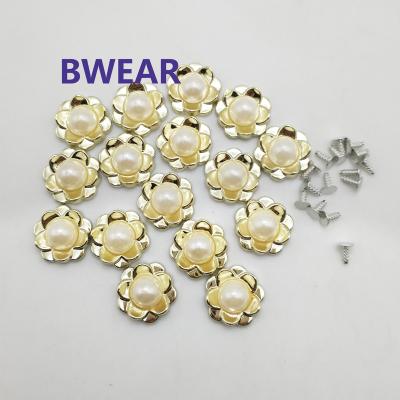 China High Quality Professional Nickel Free Sew Dresses Plating Custom Made Garment Crystal Pearl Rivets for sale