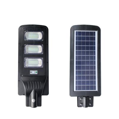 中国 IP65 Outdoor Yard Garden Motion Sensor 60W Street Solar Power Led Light With Battery Holder 販売のため