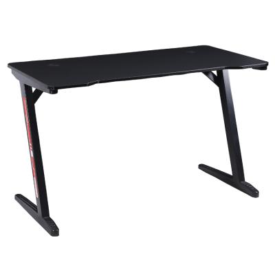 China Other Free Sample Custom Atlanta Black R2s PC Computer Desks Table Gaming Desk With Led for sale