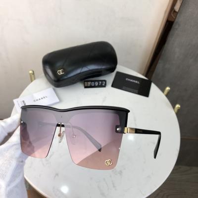 China Relieve Good Quality 2021 New Style Beautiful Designer Oversized Polarized Luxury Good Quality Famous Sunglasses for sale