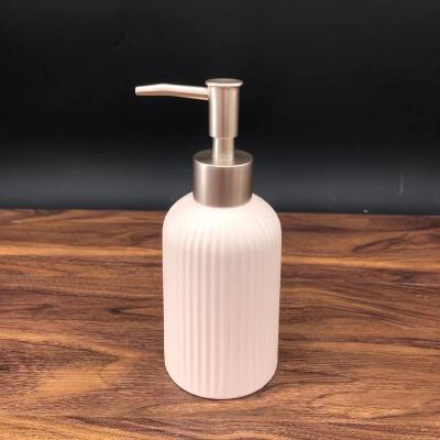 China Mini Hand Sanitizer Wholesale Fashionable Bottle Minimalist Professional China Supplier Empty Hand Sanitizer Bottle for sale