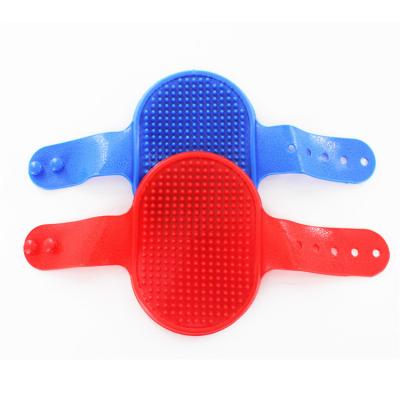 China Sustainable Novelty Silicone Pet Massage Dog Brush Hair Dog Grooming Brush for sale