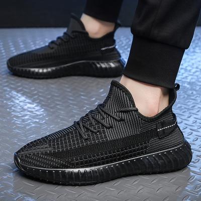 China 2021 Trend High Quality Fashion Yeezy 350 Breathable Sneakers Men's Sports Shoes Fly Knitting Women's Sports Tennis Shoes for sale