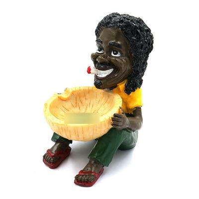 China Practical Custom Creative Gift Resin Individually Shape Humorous Man Shape Smoking Ashtray for sale