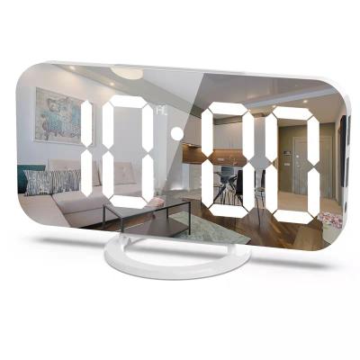 China New style antique creative mobile phone mirror nap alarm clock LED display hotel charging electronic clock for sale