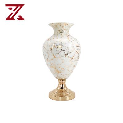 China Fashion Retro Glass Vase Modern European Home Accessories For Dining Table Living Room Flower Furnishing Decoration for sale