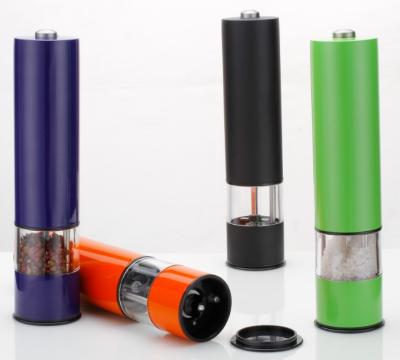 China Amazon Sustainable Electric Pepper Grinder Set Stainless Steel Casing With Colored Coating for sale