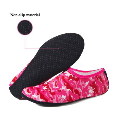 China Comfortable Quick-Drying Shoes Men Beach Surfen Slippers Beach Surfen Seaside Surf Quick-Drying Slippers Hiking Shoes for sale