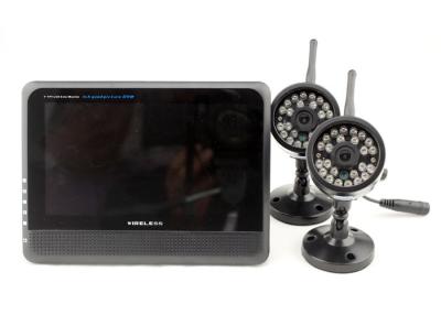 China AV recording 4 Ch Wireless Outdoor Security Camera System With DVR And full color LCD Monitor for sale