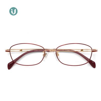 China Oval Italian Women's Titanium Eyewear Frames Prescription 66312 Optical Frames for sale