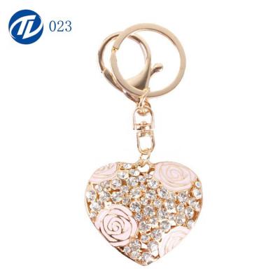 China Promotional Gifts Fashion High Quality Heart Shaped Rhinestone Rhinestone Personalized Crystal Key Chain for sale