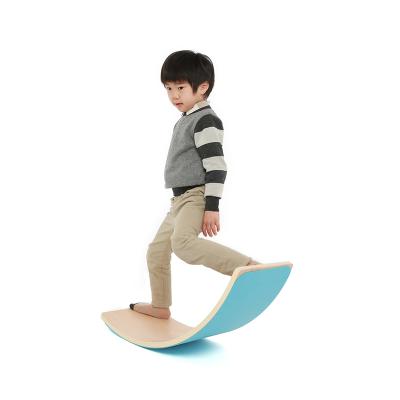 China Balance Forming Baby Balance Board Wooden Balance Board Rocker Curved Balance Beam For Kids Wooden Balance Board for sale