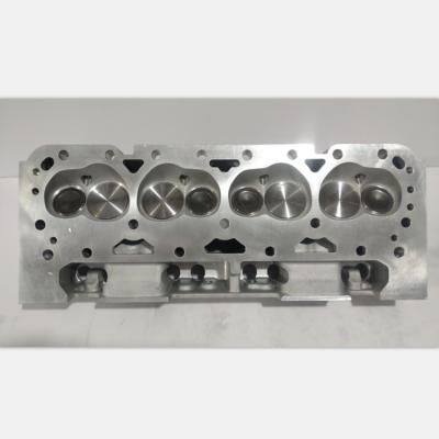 China Auto Engine Parts GM350 Cylinder Head V8 Engine Cylinder Head Supplier for sale