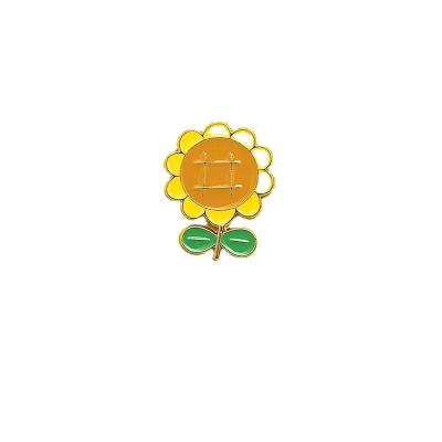 China Cute Gift Sunflower Ornament Buckle Pin Cartoon Brooch for sale