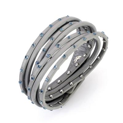 China Unique Design Romantic Rock Women's Leather Bracelet Rivets Leather Bracelet Gray Color Leather for sale