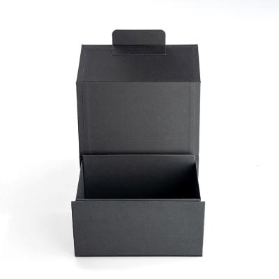 China Recycled Materials Custom Magnet Gift Luxury Black Rigid Retail Packaging Box With Magnetic Lid for sale