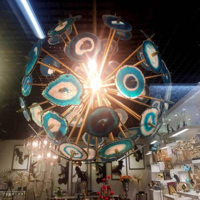 China Hot Sale Africa Unique Chic Gemstone Light Table Light Hand Crafted Agate Lamp For Decoration for sale