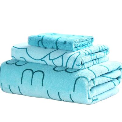 China Hot Sale Hotel Microfiber Reactive Printed Bath Towel QUICK DRY for sale