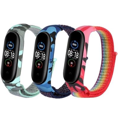 China Replaceable Cloth Camouflage Nylon Buckle Wrist Strap For Xiaomi MI Band 4 mi5 Strap for sale