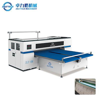 China Puntada automática de ZOLYTECH Hemming Machine 3-12m m para los consoladores de los edredones en venta