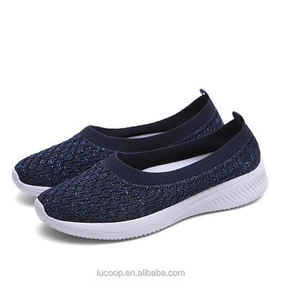 China 2022 Fashion Cushioning Slip On Ladies Sport Shoes Women Sport Shoes With Breathable Knitting Upper And Flexible Bottom For OEM for sale