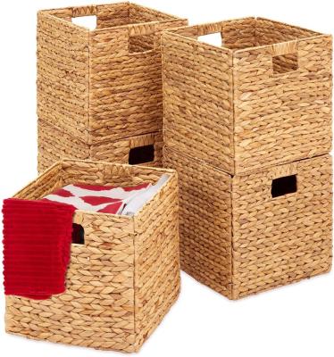 China Wholesale Viable Yanyi Water Hyacinth Plastic Hamper Wicker Storage Bin Storage Bag Picnic Basket for sale