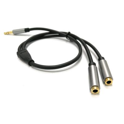 China Car Earphone Splitter 2 Way Earphone Splitter 3.5mm Y Stereo Dual Audio Splitter For Headset for sale