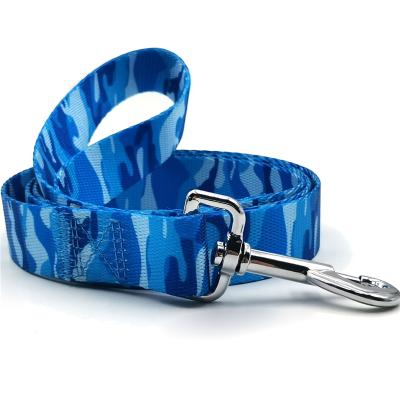 China Lights Wholesale Pet Supplies Pet Walking Leash Outdoor Camouflage Printed Nylon Dog Training Leash for sale