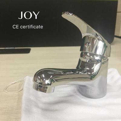 China Metered Faucets Hot Sales! Brass Basin Faucet, Hot Cold Water Mixer Tap, Chrome Plated for sale